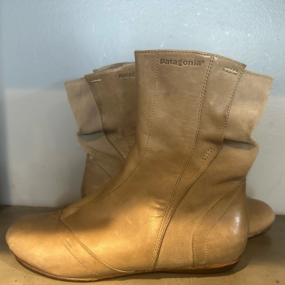 Rare Vintage Patagonia Boots Womens Size 9  Dark Burlap Leather Ankle Flat Boots